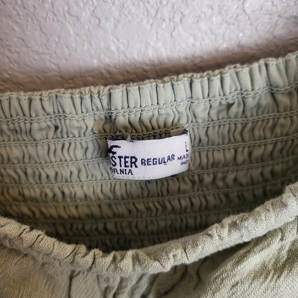 Hollister Shoulder Tie Lined Sundress with Elastic Top Ruffled Bottom Green Size - Picture 3 of 7